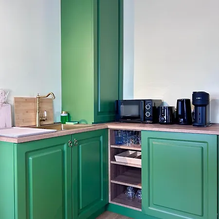 Da Pardis Via Broseta بيت ضيافة 3*