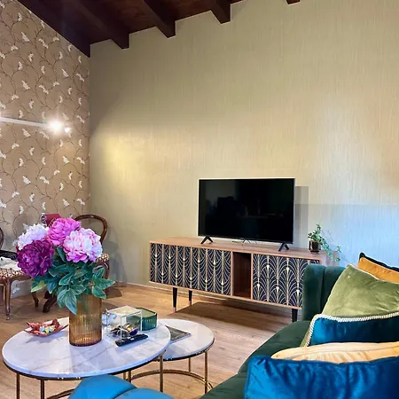 بيت ضيافة Da Pardis Via Broseta 3*